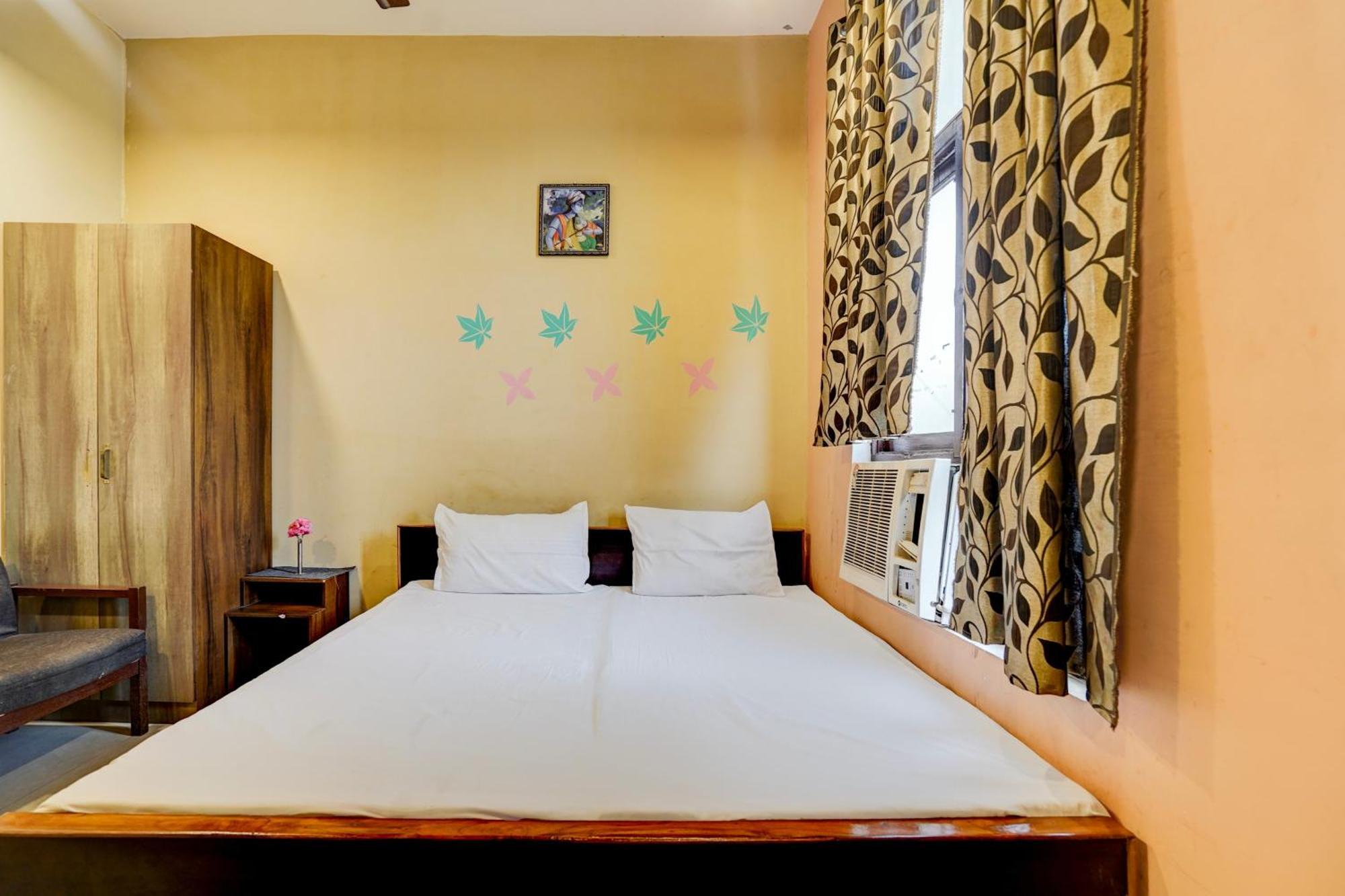 Hotel O Shyam Utsav Mirzāpur Extérieur photo