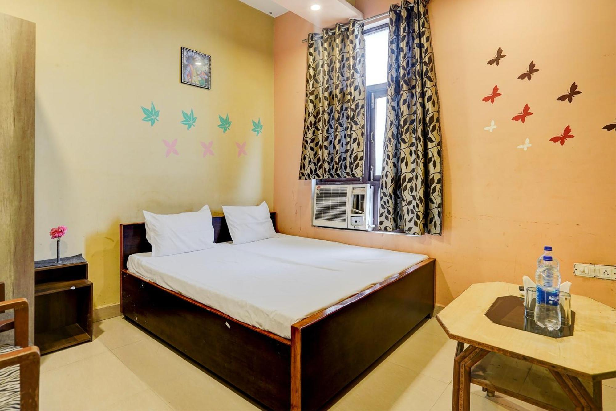 Hotel O Shyam Utsav Mirzāpur Extérieur photo