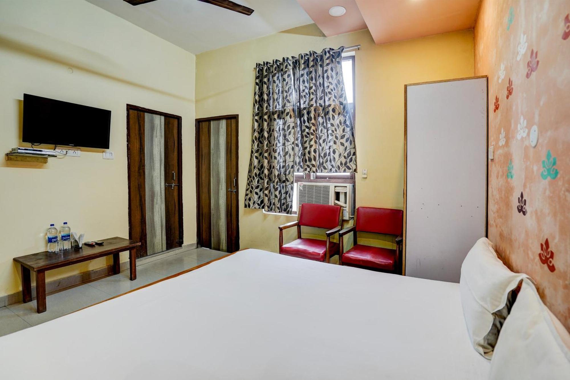 Hotel O Shyam Utsav Mirzāpur Extérieur photo